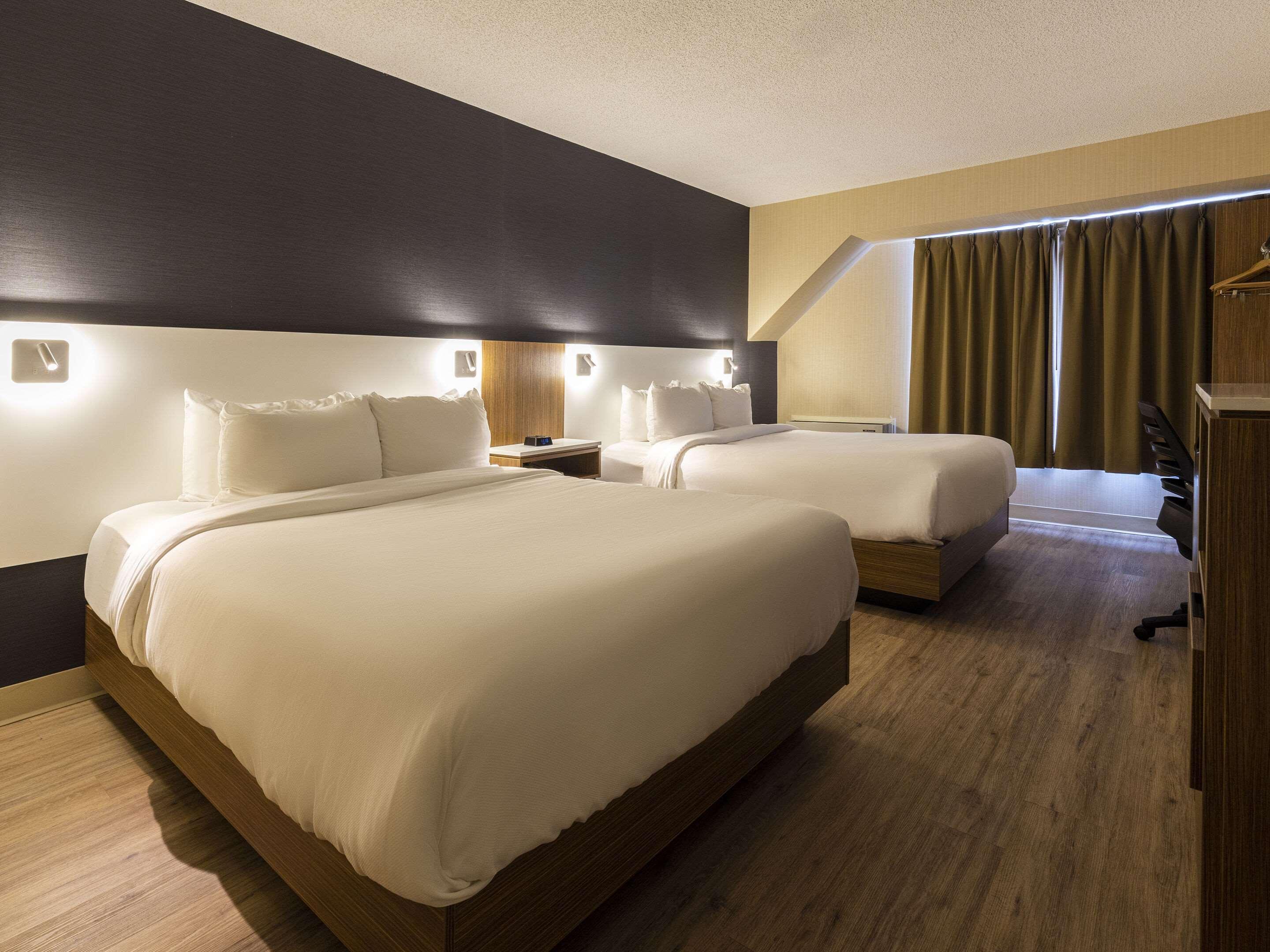 Comfort Inn Rouyn-Noranda Exterior photo
