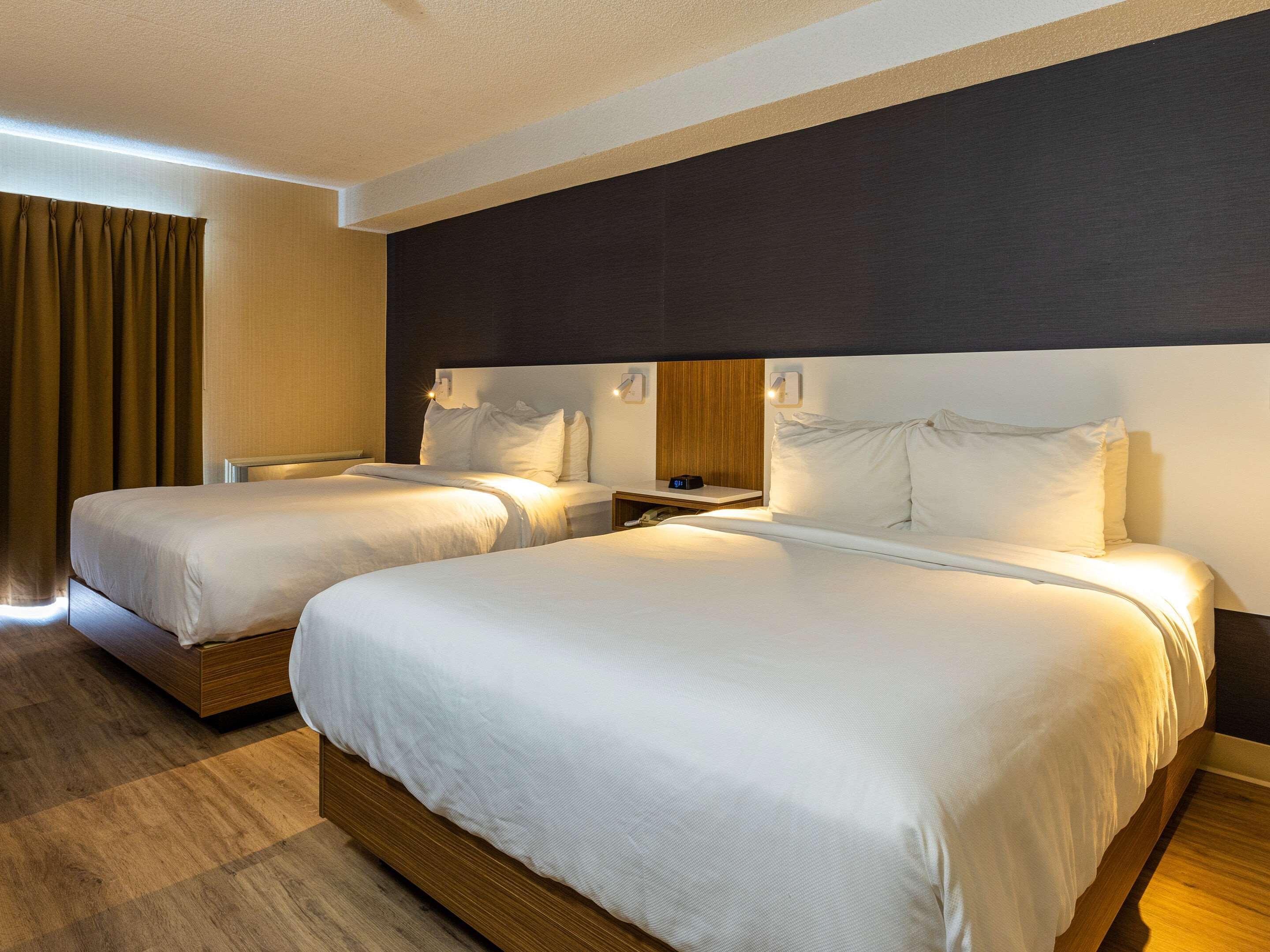 Comfort Inn Rouyn-Noranda Exterior photo